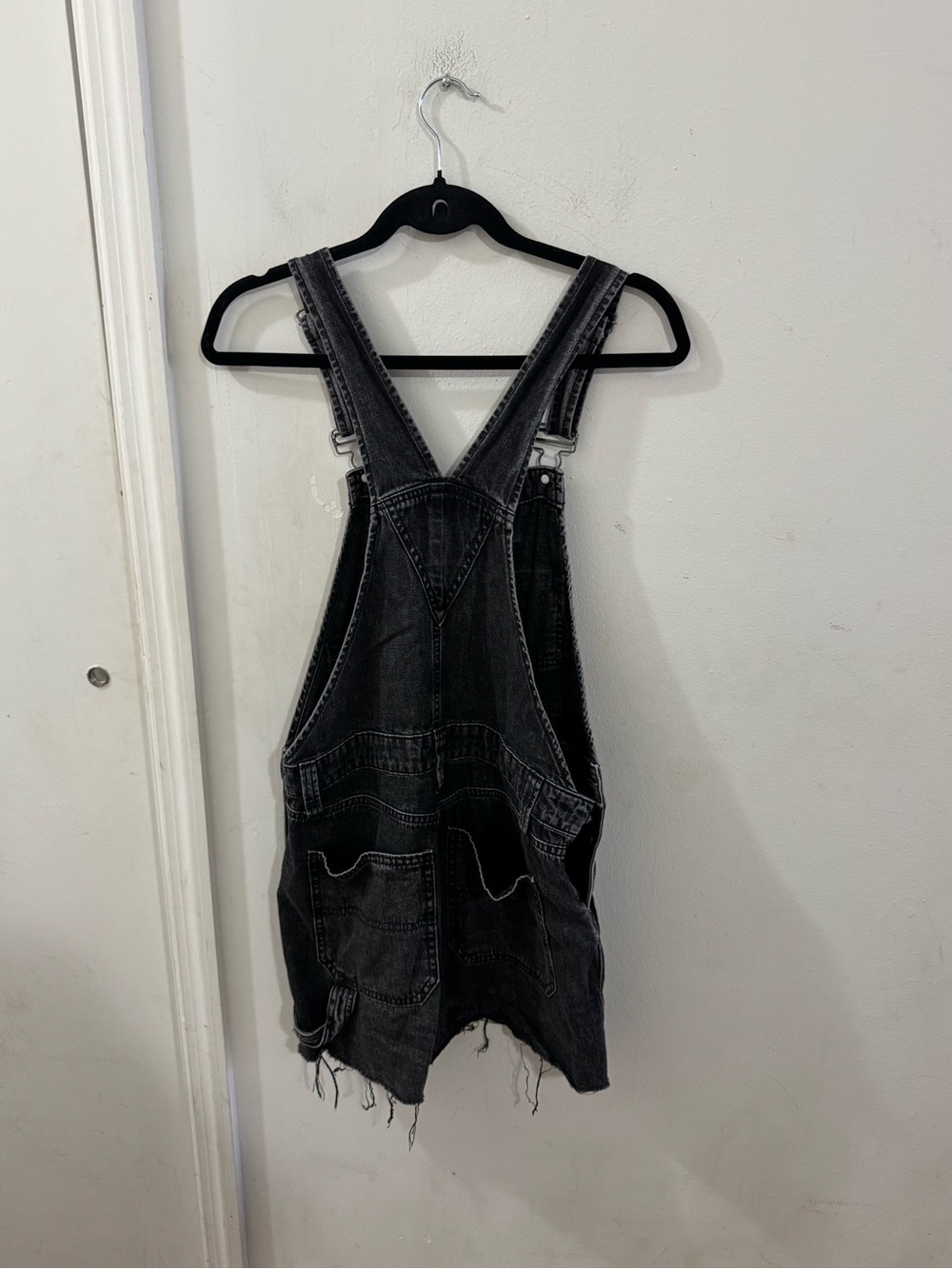 Wild Fable Washed Black Denim Overall Dress with Frayed Hem, size XS - Picture 5 of 8